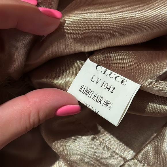 Akira genuine rabbit hair vest - Picture 7 of 9